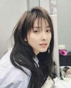 娱乐圈吃瓜爆料吴昕小说,吴昕小说背后的真实故事